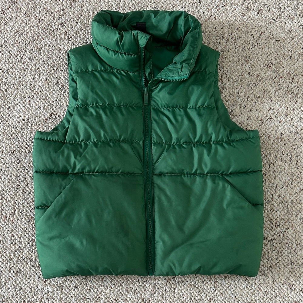 All in motion girls Green Puffer Vest M